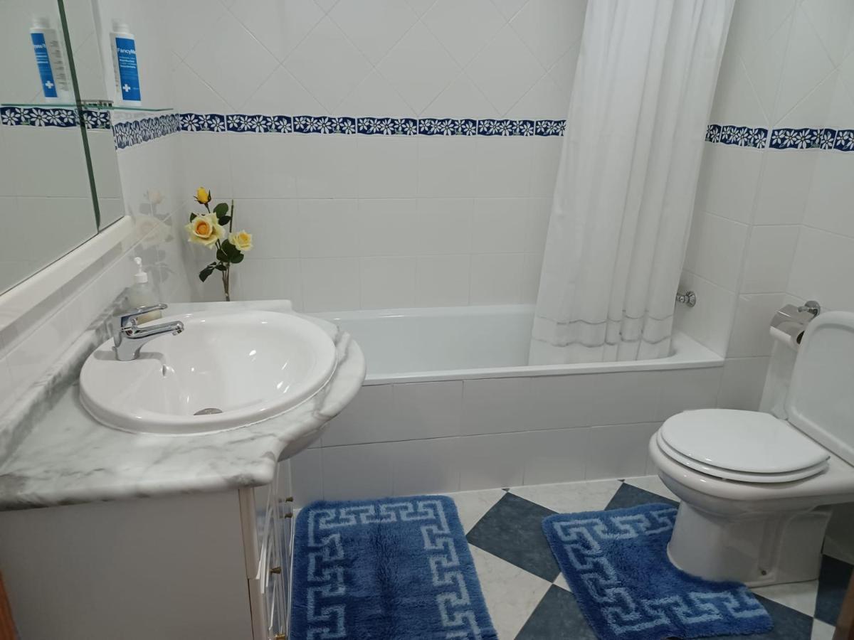 Elegant Sea View Apartment Nazaré Exteriör bild