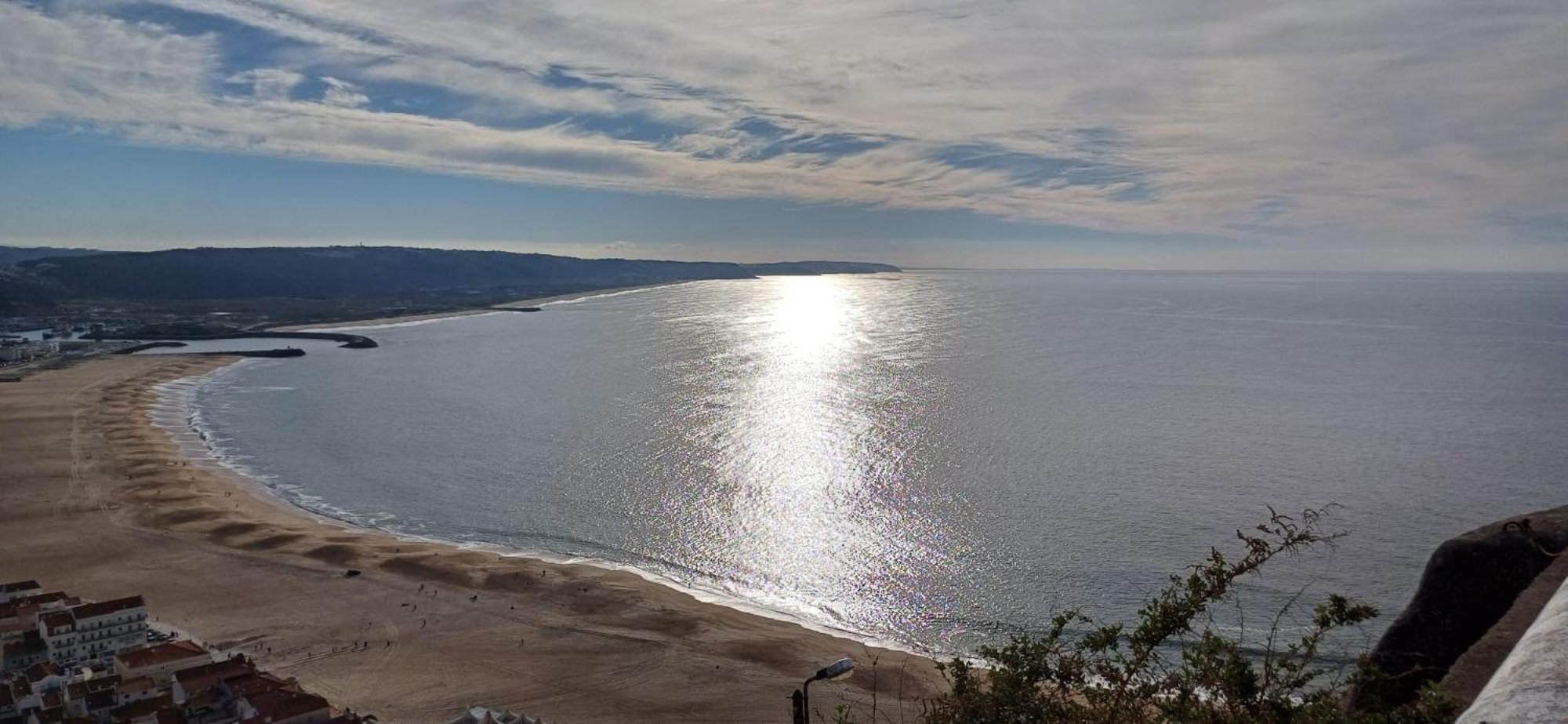 Elegant Sea View Apartment Nazaré Exteriör bild