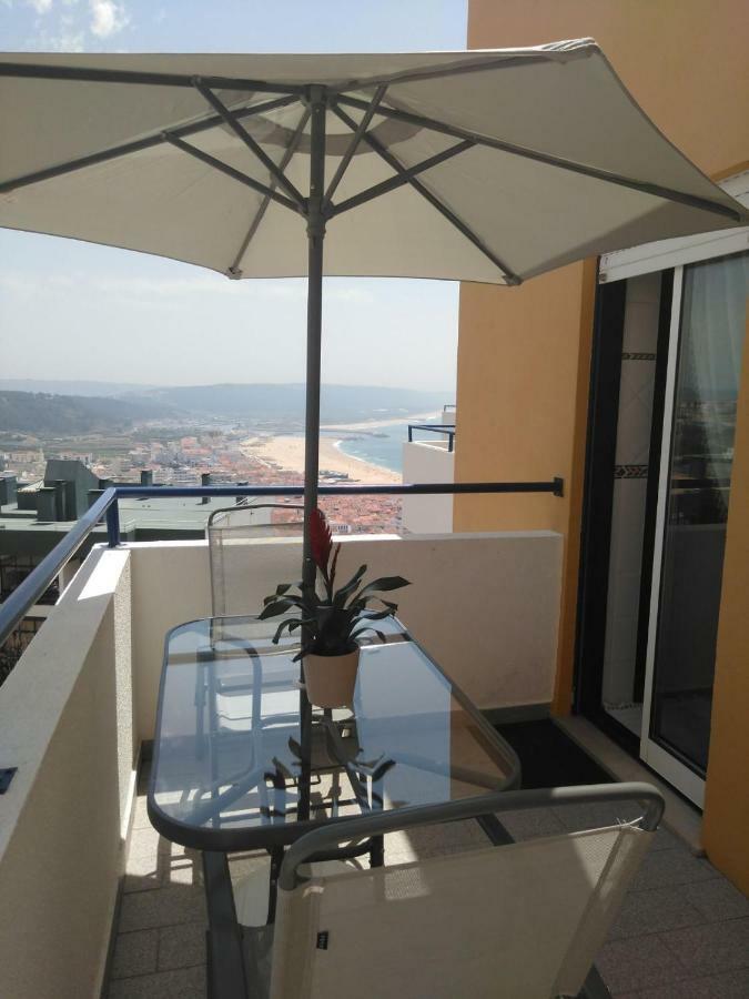 Elegant Sea View Apartment Nazaré Exteriör bild