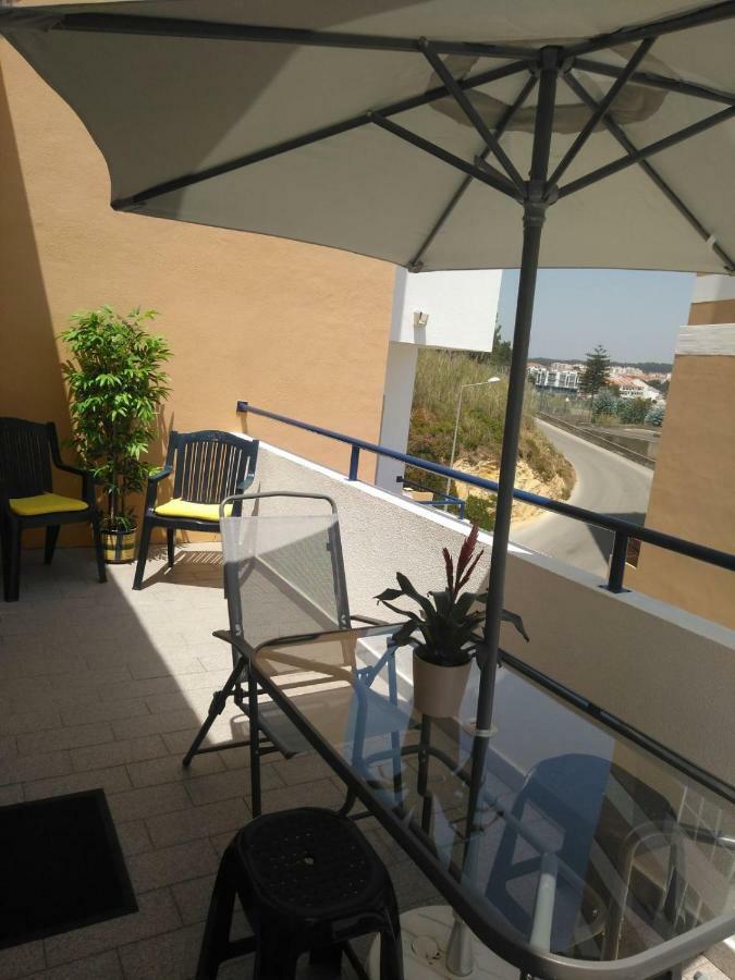 Elegant Sea View Apartment Nazaré Exteriör bild